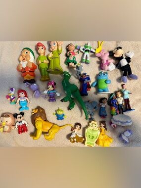 Disney Figurine Lot